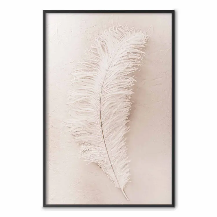 Stille herinnering - eenvoudige beige-roze compositie met vogelveer